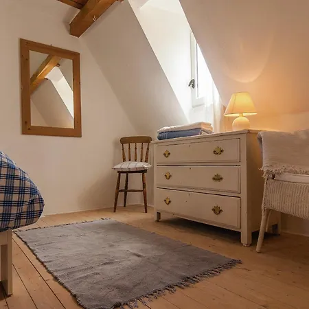 Peaceful With Pool Feriehus