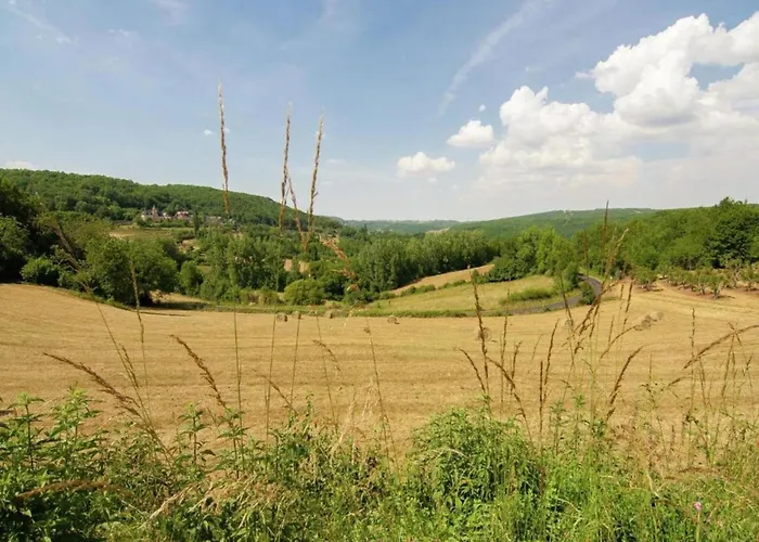 بيت للعطل Peaceful With Pool *