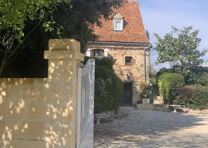 Peaceful With Pool *