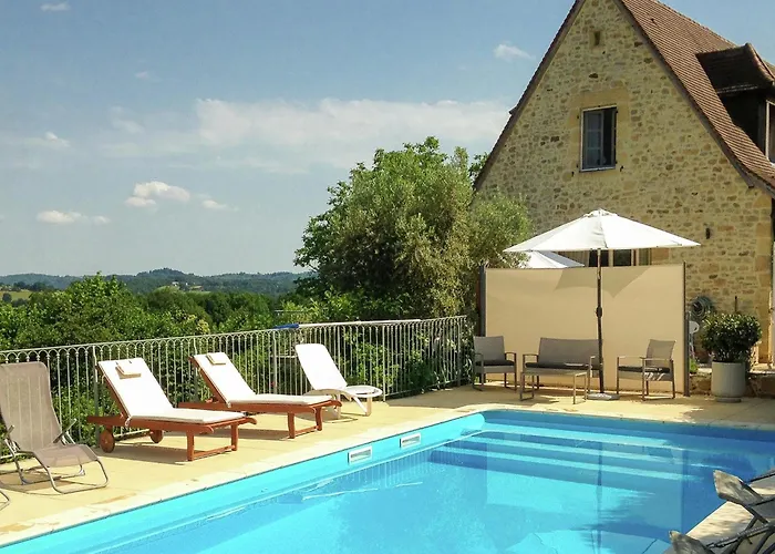 Peaceful With Pool *