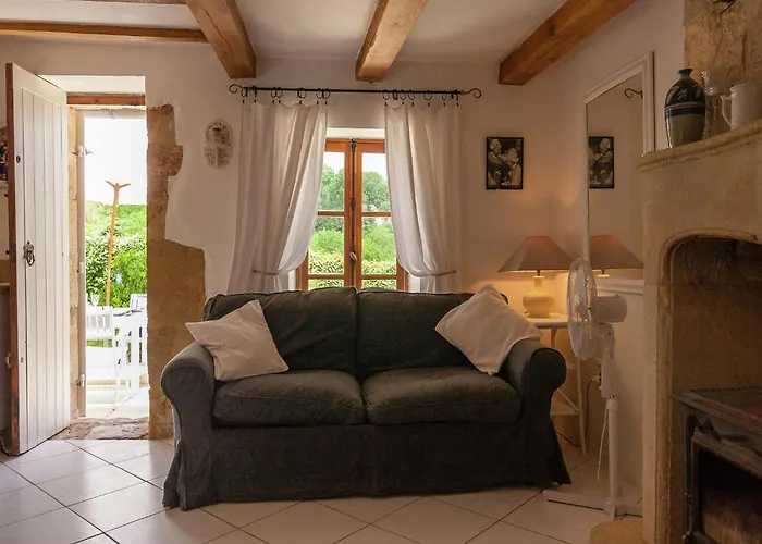 Peaceful With Pool *