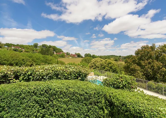 Peaceful With Pool *